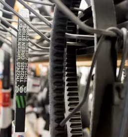 Avtodeli za osebna osebna vozila ptuj