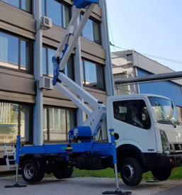 Hiter najem avtodvigala Maribor