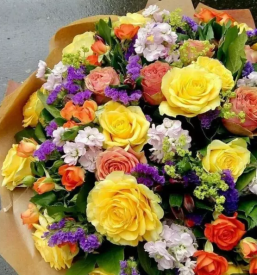 Cvetlični aranžma cena