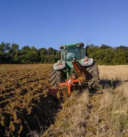 Dela s kmetijsko mehanizacijo stajerska