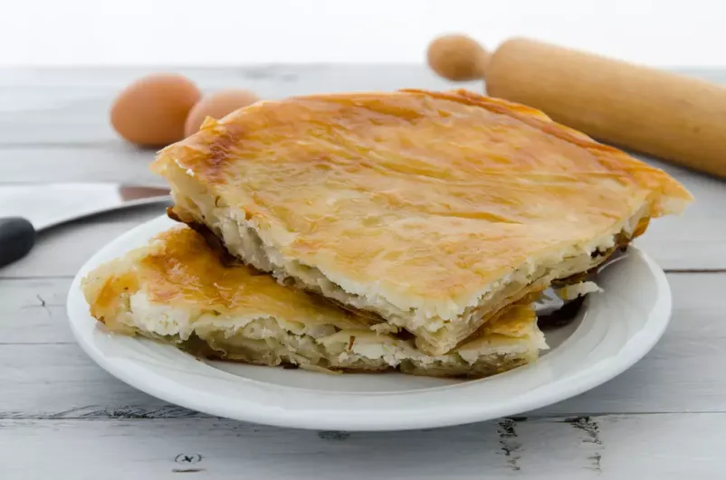Peka bureka v pekarni v Ljubljani