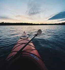 Dober trener kajaka na divjih vodah slovenija