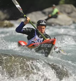 Dober trener kajaka na divjih vodah slovenija