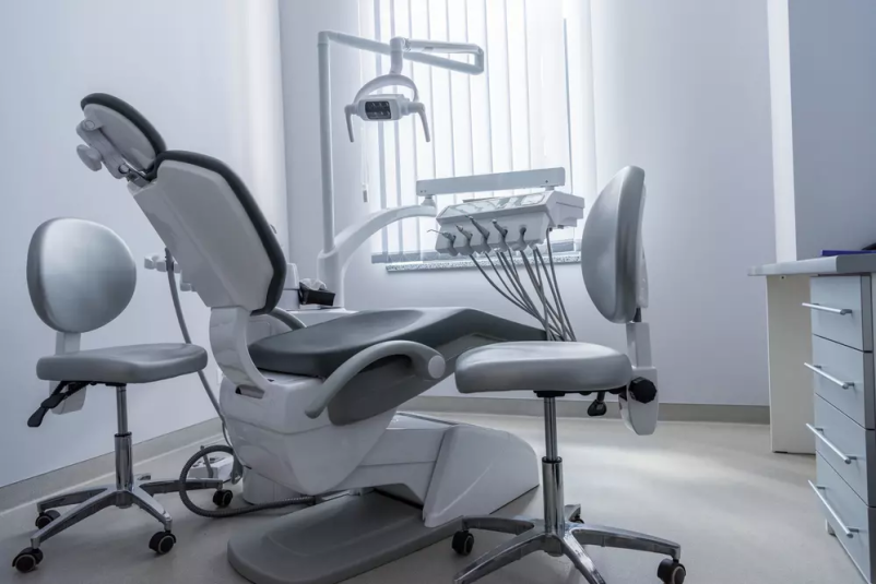 Dober zobozdravnik in strokovni pregledi zob na Goriškem