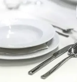 Večerja v domači gostilni Sežana
