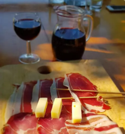 Raznolik kmečki turizem na Krasu