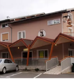 Dobra gostilna z nocitvami primorska