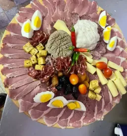Poceni malice Pesnica