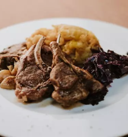 Domača hrana s Krasa