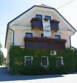 Domače jedi Radomlje