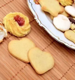 Domaci piskoti kranj