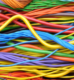 Razvoj elektroinštalacij za avtomobilsko industrijo v Sloveniji