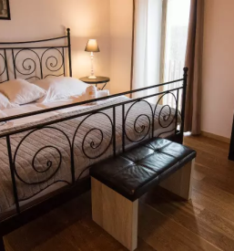 Goricke ize apartmaji s savno bazenom in jacuzzijem