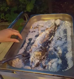 Kje v Sečovljah strežejo jedi po naročilu