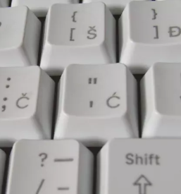 Graviranje tipkovnic Slovenija