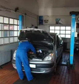 Hiter avtoservis citroen vič ljubljana