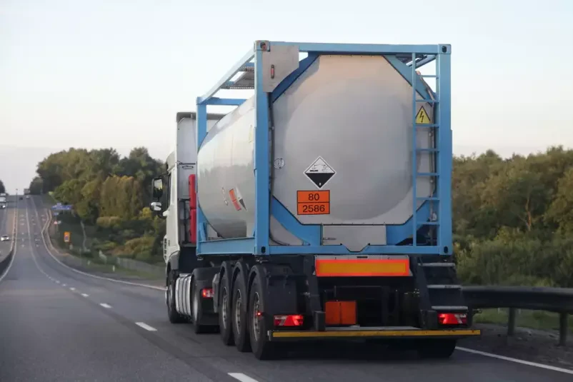 ADR prevozi po Evropi in Sloveniji