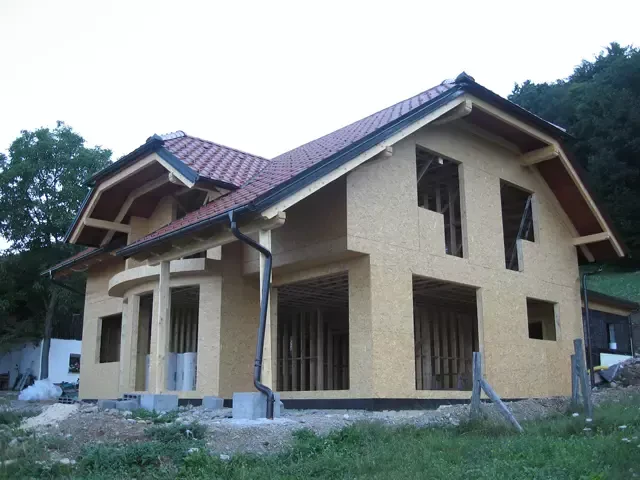 Nadstreški Slovenija