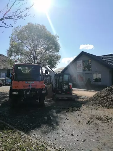 Izkopi za ceste Podravska