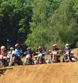 Izposoja motorja za otroke in odrasle podravska