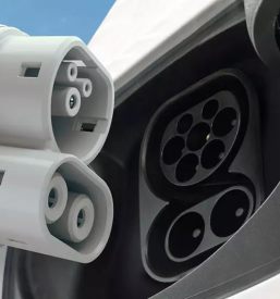 Izvedba ev polnilne postaje slovenija