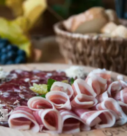 Jedi po narocilu ivancna gorica