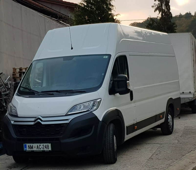 Kamionski prevoz iz Slovenije v Italijo