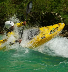 Kayak sul fiume soca