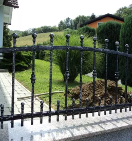 Kovane ograje po meri slovenija