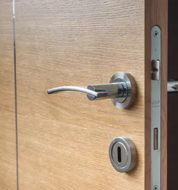 Kvalitetna alu vhodna vrata slovenija