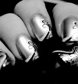 Podaljševanje nohtov Rudnik