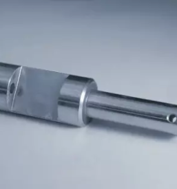 CNC rezkanje in struženje