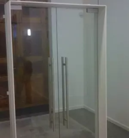 Kvalitetno stavbno pohistvo osrednja slovenija