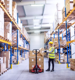 Logisticni procesi slovenija