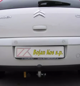 Montaža vlečnih kljuk v sloveniji