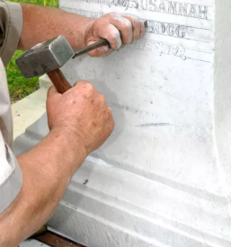 Nagrobni spomeniki ptuj