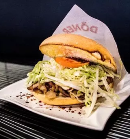 Najboljsi hamburgerji kebab stari trg pri lozu