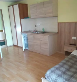 Najem garsonjere za daljsi cas novo mesto