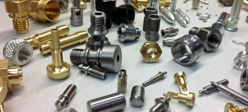 Obeski za ključe po naročilu Gorenjska regija