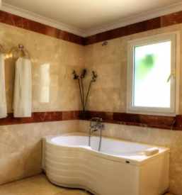 Ugodno oblaganje tal s kamnom Primorska