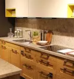 Opremljanje his s pohistvom stajerska