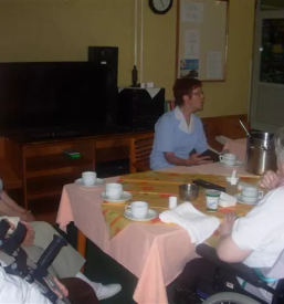 Oskrba starejsih na domu zasavje