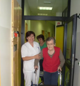 Oskrba starejsih na domu zasavje