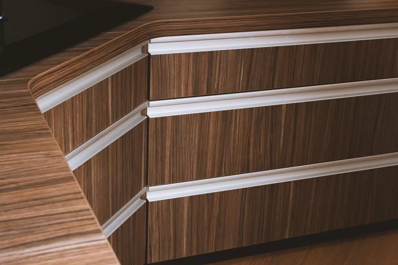 Pohištvo po naročilu Postojna