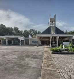 Moderno pokopališče Dobrava