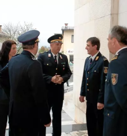 Pomoc pri naravnih katastrofah crnomelj