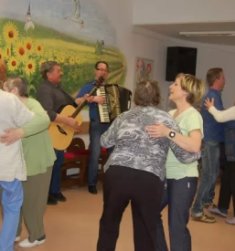 Pomoc starejsim rakican