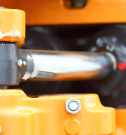 Kakovostno popravilo hidravličnih cilindrov 