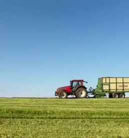 Popravilo kmetijske mehanizacije na terenu