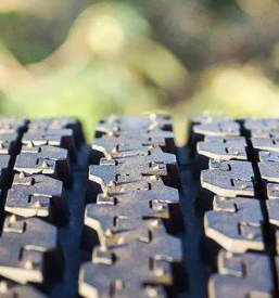 Nove avtomobilske gume Lendava